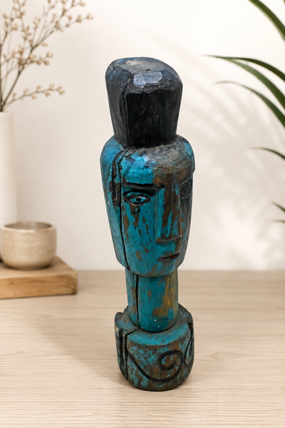 Figurines