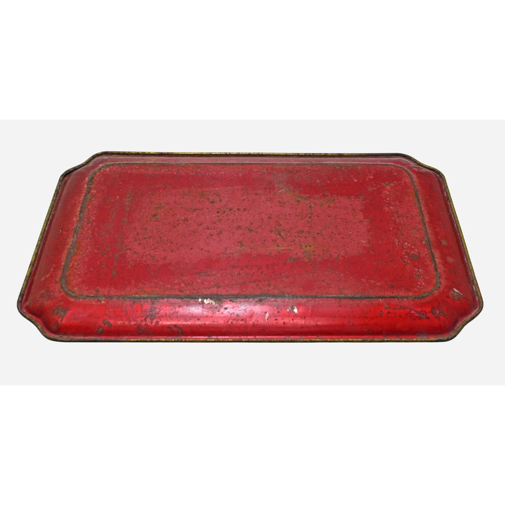 Painted finish detail on the Japanese-style serving tray