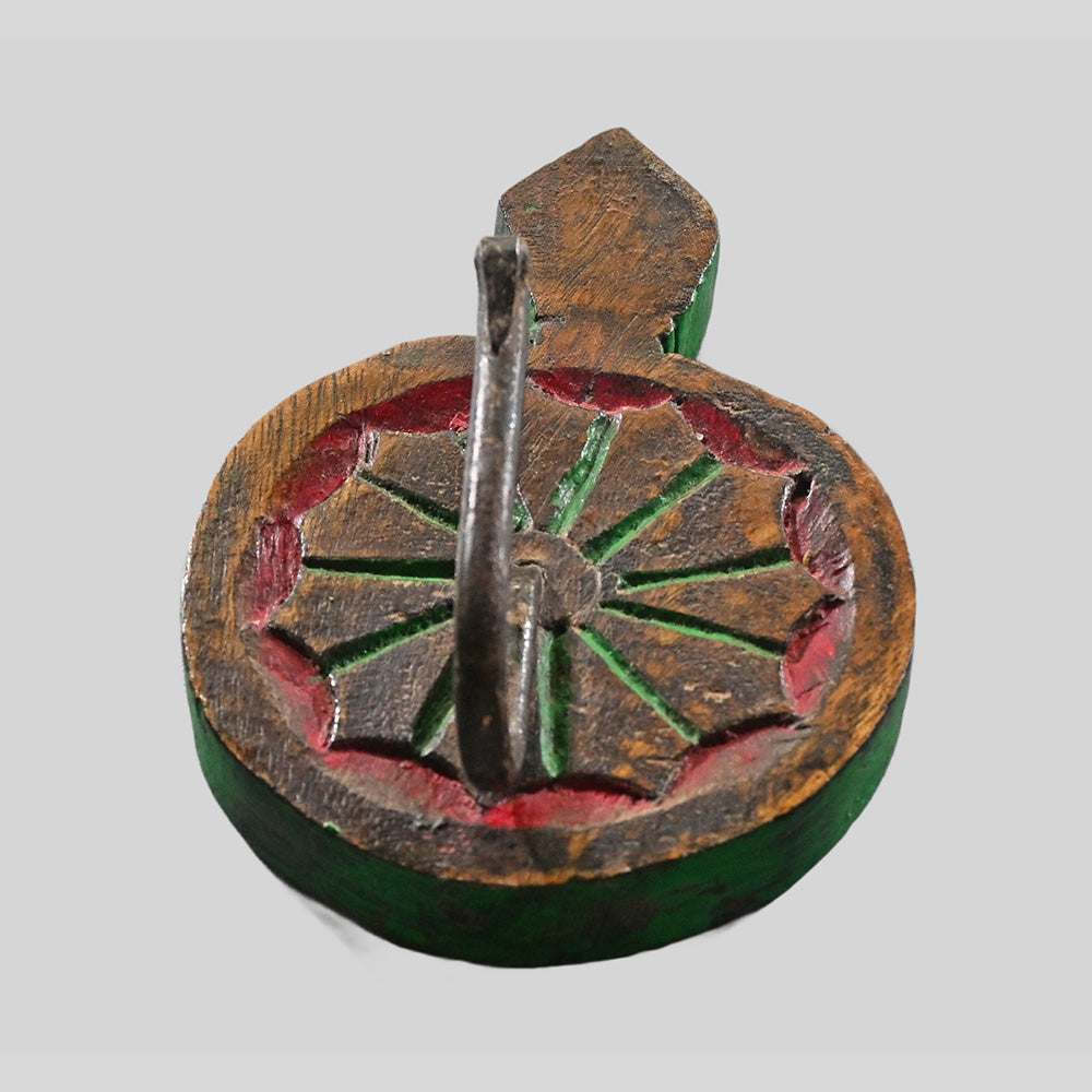 Side view showing the depth and wooden construction of the key holder