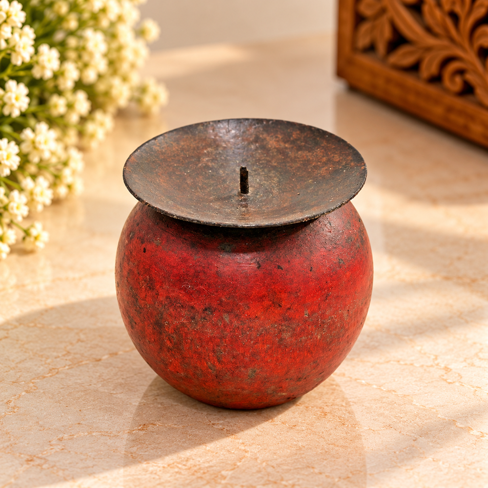 Apple-Shaped Wood and Iron Candle Holder – product view 1