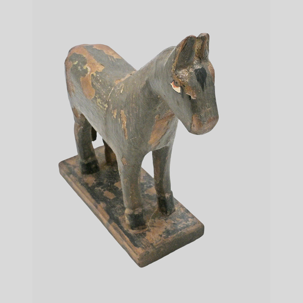 Vintage handcrafted wooden horse figurine - photo 2