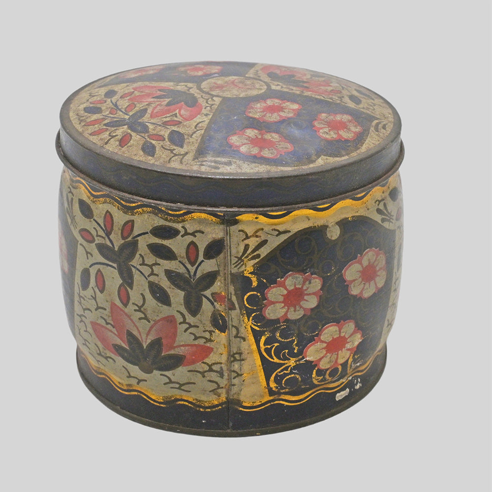 Vintage William Crawford & Sons Biscuit Manufacturers Printed Iron Box – handcrafted vintage decor product image 4