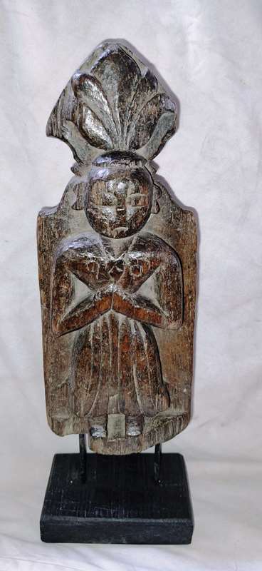 Antique Wooden Gangour Figurine