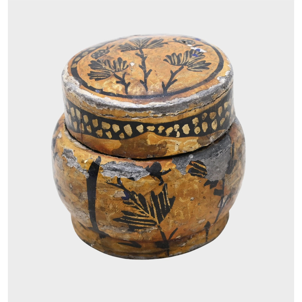Handcrafted papier-mâché box, alternate view