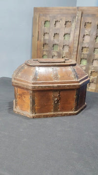 Vintage Handcrafted Wooden Storage Chest – Rustic Trunk with Metal Studs - 2026082005UNQ