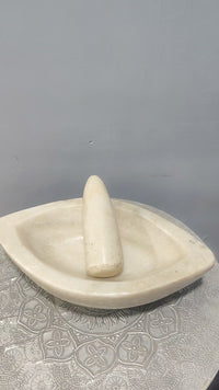 Handcrafted Marble Mortar & Pestle – Traditional Stone Spice Grinder - 2026082905UNQ