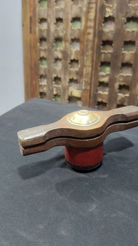 Handcrafted Wooden Traditional Juicer – Vintage Antique Finish - 2026081917UNQ