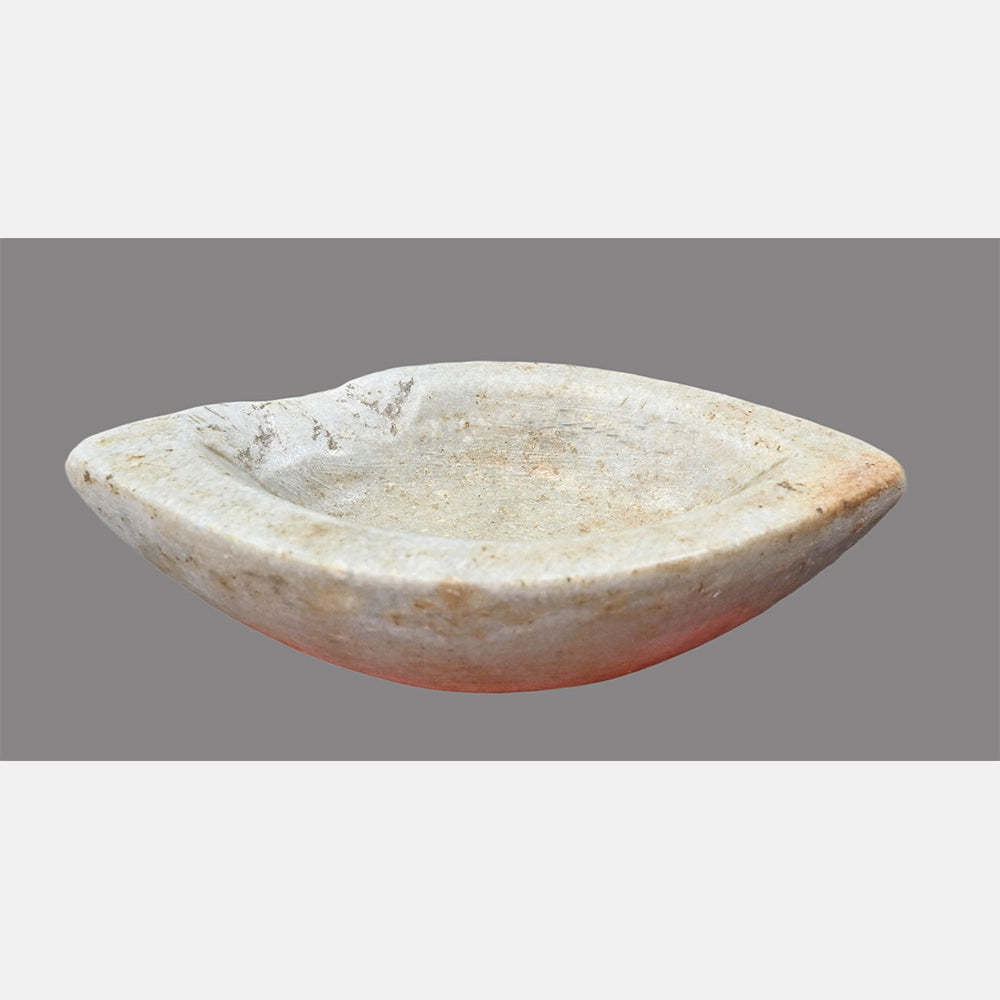 White marble Karal bowl, side view